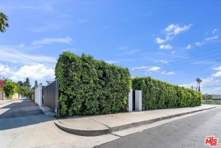 Single Family Residence, 5456 Hazeltine ave, Sherman Oaks, CA 91401 - 64