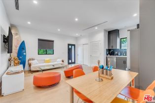 Single Family Residence, 5456 Hazeltine ave, Sherman Oaks, CA 91401 - 70