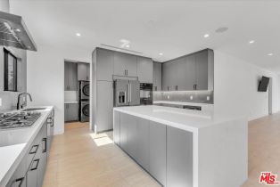 Single Family Residence, 5456 Hazeltine ave, Sherman Oaks, CA 91401 - 29