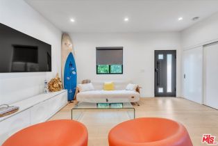 Single Family Residence, 5456 Hazeltine ave, Sherman Oaks, CA 91401 - 69