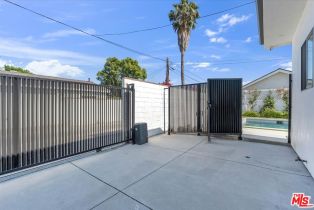 Single Family Residence, 5456 Hazeltine ave, Sherman Oaks, CA 91401 - 61