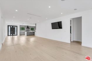 Single Family Residence, 5456 Hazeltine ave, Sherman Oaks, CA 91401 - 19