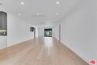 Single Family Residence, 5456 Hazeltine ave, Sherman Oaks, CA 91401 - 14