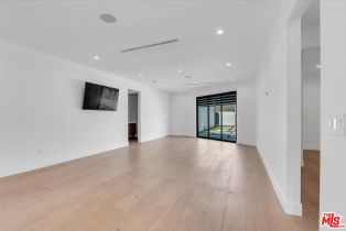 Single Family Residence, 5456 Hazeltine ave, Sherman Oaks, CA 91401 - 20