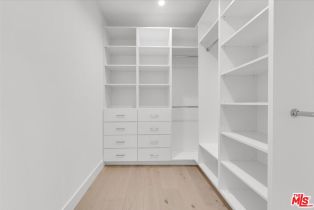 Single Family Residence, 5456 Hazeltine ave, Sherman Oaks, CA 91401 - 46