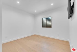 Single Family Residence, 5456 Hazeltine ave, Sherman Oaks, CA 91401 - 52