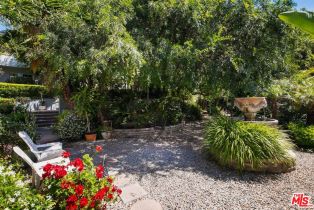 , 1323 Olive dr, West Hollywood , CA 90069 - 6