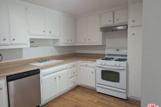 , 1323 Olive dr, West Hollywood , CA 90069 - 13