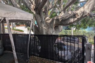 , 1323 Olive dr, West Hollywood , CA 90069 - 3