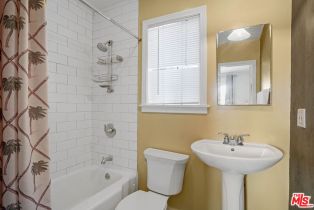 Residential Income, 709 Ocean Park blvd, Santa Monica, CA 90405 - 26