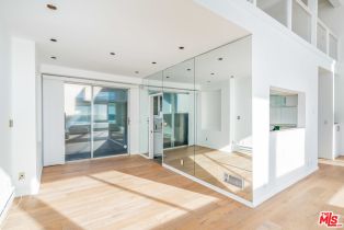 , 3711 OCEAN FRONT, Marina Del Rey, CA 90292 - 6