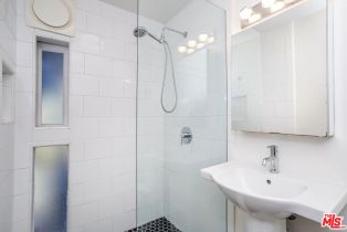 Apartment, 700 Angelus pl, Venice, CA 90291 - 23