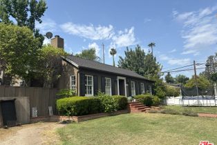 Single Family Residence, 14836 Greenleaf st, Sherman Oaks, CA 91403 - 4