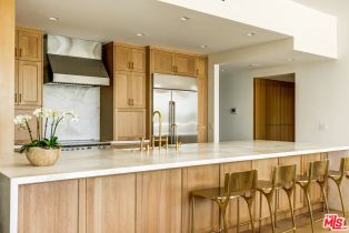 Condominium, 2220 Avenue Of The Stars, Westwood, CA 90067 - 2