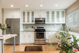 Condominium, 10654 Wilkins ave, Westwood, CA 90024 - 11