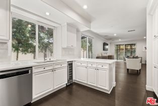 Single Family Residence, 18439 Jonah ct, Tarzana, CA 91356 - 8