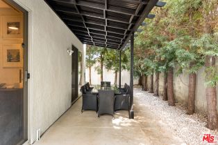 Single Family Residence, 18439 Jonah ct, Tarzana, CA 91356 - 27