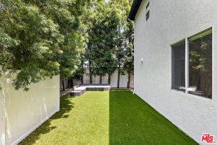 Single Family Residence, 18439 Jonah ct, Tarzana, CA 91356 - 29