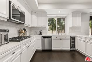 Single Family Residence, 18439 Jonah ct, Tarzana, CA 91356 - 7