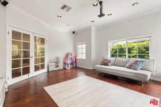 Single Family Residence, 18439 Jonah ct, Tarzana, CA 91356 - 19