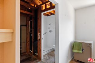 Condominium, 4622 Glencoe ave, Marina Del Rey, CA 90292 - 8