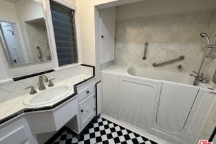 , 10309 La Grange ave, Westwood, CA 90025 - 13