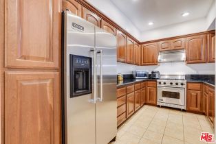 Condominium, 12449 Kling st, Studio City, CA 91604 - 10