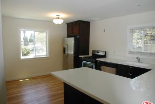 , 2221 OCEAN PARK blvd, Santa Monica, CA 90405 - 4