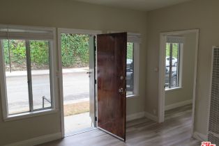 , 1848 17TH st, Santa Monica, CA 90404 - 9