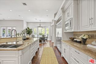 Single Family Residence, 13845 Magnolia blvd, Sherman Oaks, CA 91423 - 25