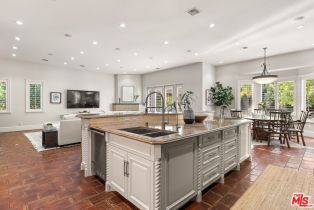 Single Family Residence, 13845 Magnolia blvd, Sherman Oaks, CA 91423 - 22