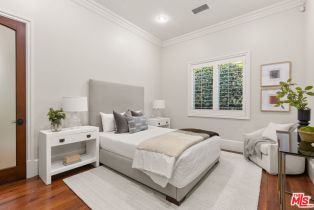 Single Family Residence, 13845 Magnolia blvd, Sherman Oaks, CA 91423 - 38