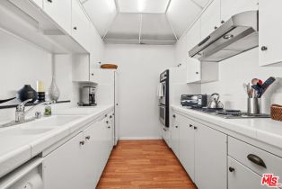 , 10701 Wilshire blvd, Westwood, CA 90024 - 7