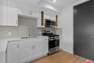 , 2336 Westwood blvd, Westwood, CA 90064 - 7