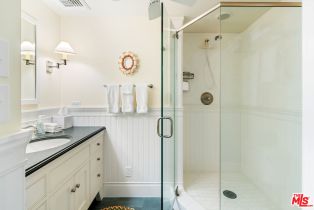 Single Family Residence, 1935 Ocean way, Laguna Beach, CA 92651 - 37