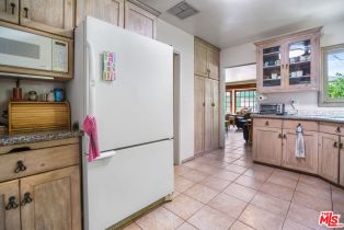 Single Family Residence, 3007 Clark ave, Burbank, CA 91505 - 12