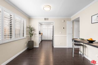 Condominium, 12930 Valleyheart dr, Studio City, CA 91604 - 12