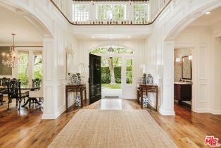 Single Family Residence, 3825 Longridge ave, Sherman Oaks, CA 91423 - 4