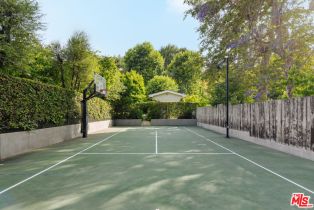 Single Family Residence, 3825 Longridge ave, Sherman Oaks, CA 91423 - 47