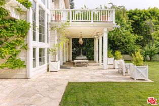 Single Family Residence, 3825 Longridge ave, Sherman Oaks, CA 91423 - 32