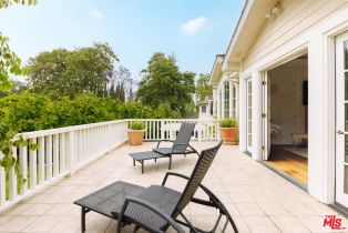 Single Family Residence, 3825 Longridge ave, Sherman Oaks, CA 91423 - 22