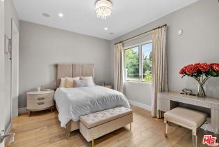 Single Family Residence, 717 Los Robles ave, Pasadena, CA 91106 - 36