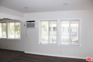 , 182 Elmwood ave, Burbank, CA 91502 - 3