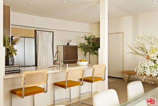 Condominium, 1717 Malcolm ave, Westwood, CA 90024 - 4