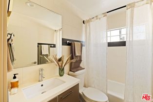 Condominium, 1717 Malcolm ave, Westwood, CA 90024 - 8