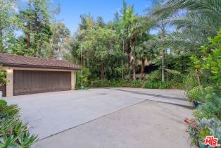Single Family Residence, 4943 Queen Victoria rd, Woodland Hills, CA 91364 - 31