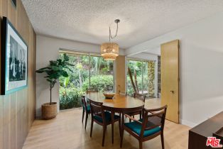 Single Family Residence, 4943 Queen Victoria rd, Woodland Hills, CA 91364 - 10