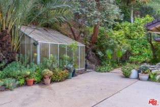 Single Family Residence, 4943 Queen Victoria rd, Woodland Hills, CA 91364 - 26