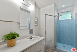 Single Family Residence, 4943 Queen Victoria rd, Woodland Hills, CA 91364 - 22