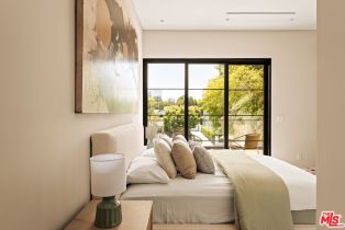 Single Family Residence, 4718 Lemona ave, Sherman Oaks, CA 91403 - 12